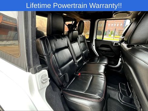 Used 2019 Jeep Wrangler Unlimited Rubicon image 34