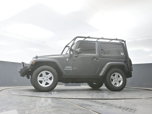 Used 2017 Jeep Wrangler Sport w/ Quick Order Package 24S image 28