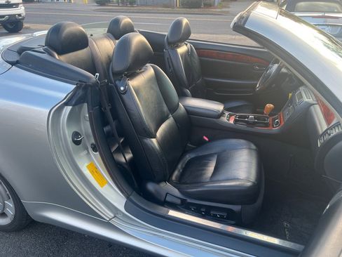 Used 2002 Lexus SC 430 Convertible RWD image 13