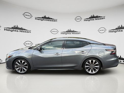 Used 2019 Nissan Maxima Platinum w/ Sport Mat Group FWD image 2