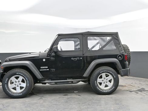 Used 2015 Jeep Wrangler Sport w/ Quick Order Package 23S AWD/4WD image 4
