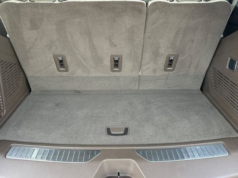 Used 2021 GMC Yukon Denali image 16