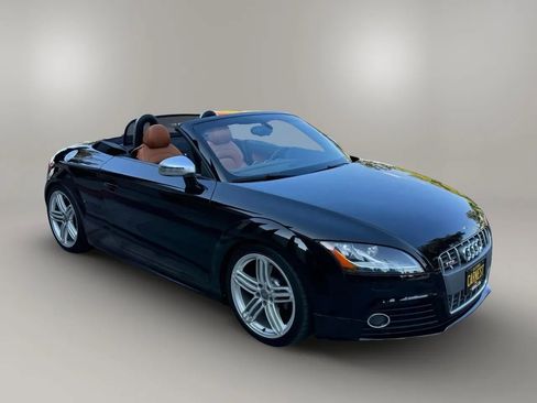 Used 2010 Audi TTS 2.0T Prestige AWD/4WD image 2