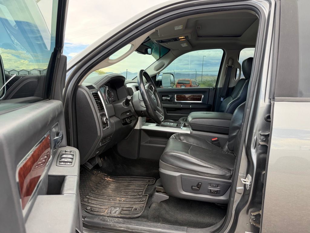 Used 2011 RAM 1500 Laramie w/ Protection Group AWD/4WD image 10