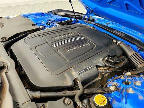 Used 2018 Jaguar F-TYPE R-Dynamic image 26