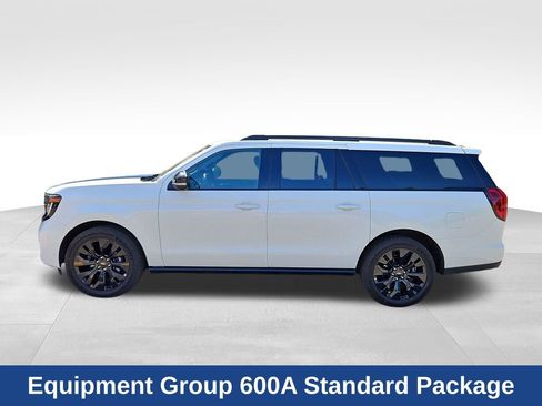 Used 2025 Ford Expedition Max Platinum w/ Stealth Appearance Package AWD/4WD image 4