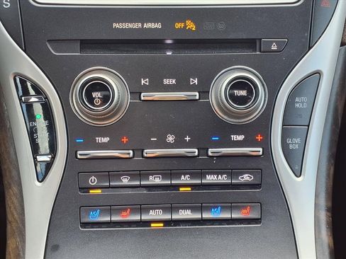 Used 2017 Lincoln MKX Reserve w/ Driver Assistance Package image 12