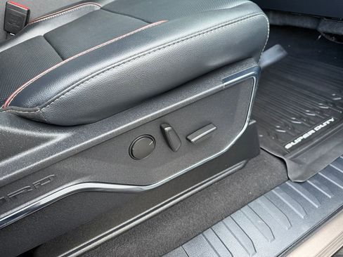 Used 2023 Ford F350 Lariat w/ Black Appearance Package image 22