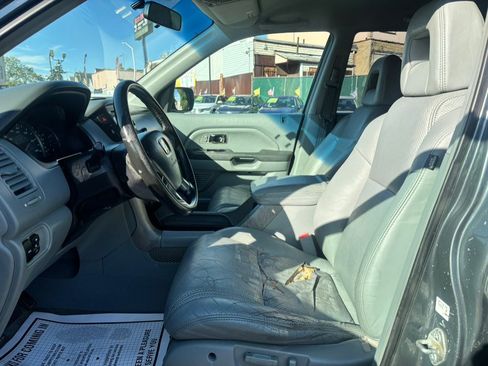 Used 2004 Honda Pilot EX image 12