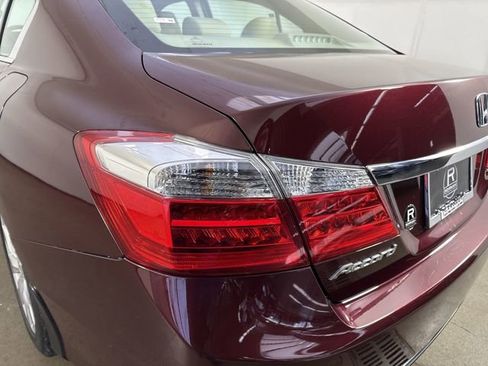 Used 2014 Honda Accord EX-L image 31