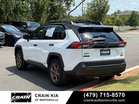Used 2024 Toyota RAV4 AWD Hybrid image 5