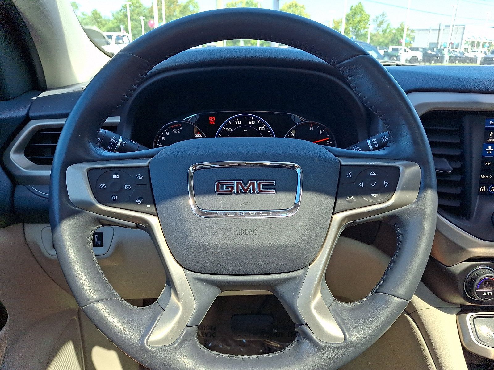Used 2020 GMC Acadia Denali AWD/4WD image 15
