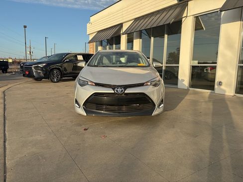 Used 2017 Toyota Corolla L image 4