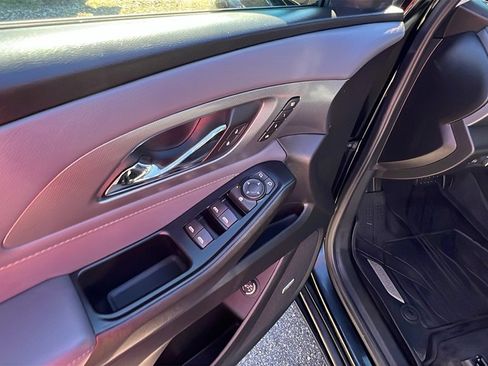 Used 2020 Chevrolet Traverse Premier w/ LPO, Floor Liner Package image 12