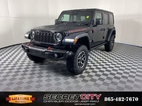 New 2026 Jeep Wrangler Unlimited Rubicon w/ Steel Bumper Group AWD/4WD image 3