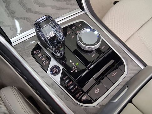 New 2026 BMW 840i Convertible w/ M Sport Professional Package image 15