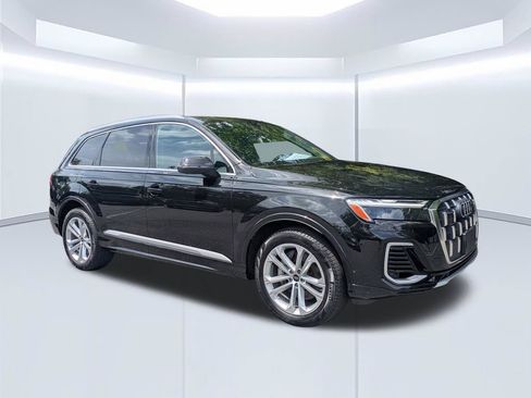 Used 2025 Audi Q7 3.0T Premium Plus w/ Premium Plus Package AWD/4WD image 2