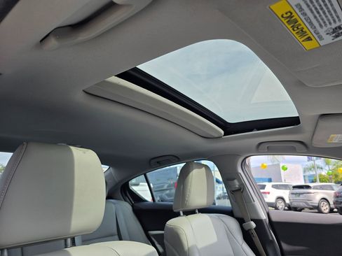 Used 2016 Acura ILX FWD image 12