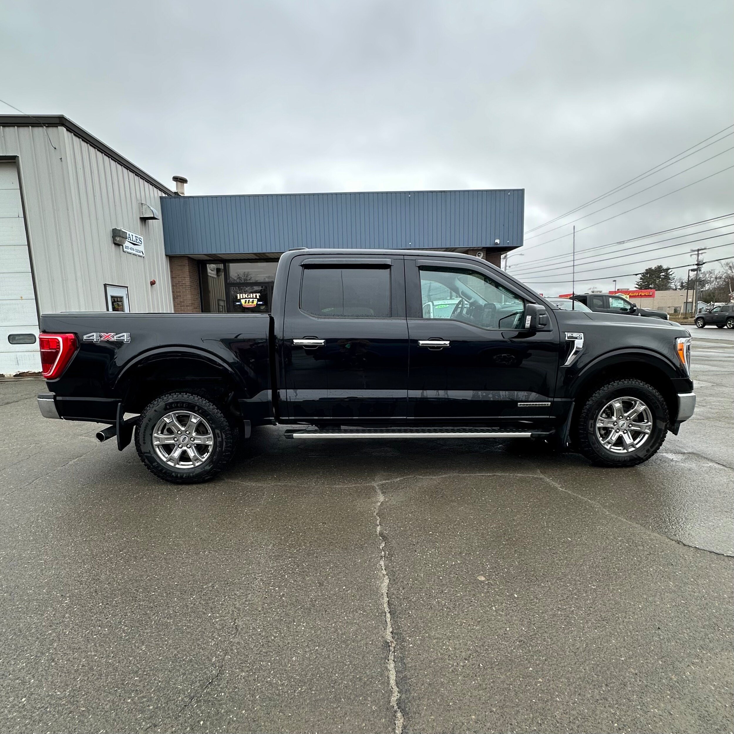 Used 2023 Ford F150 XLT w/ Equipment Group 302A High AWD/4WD image 2