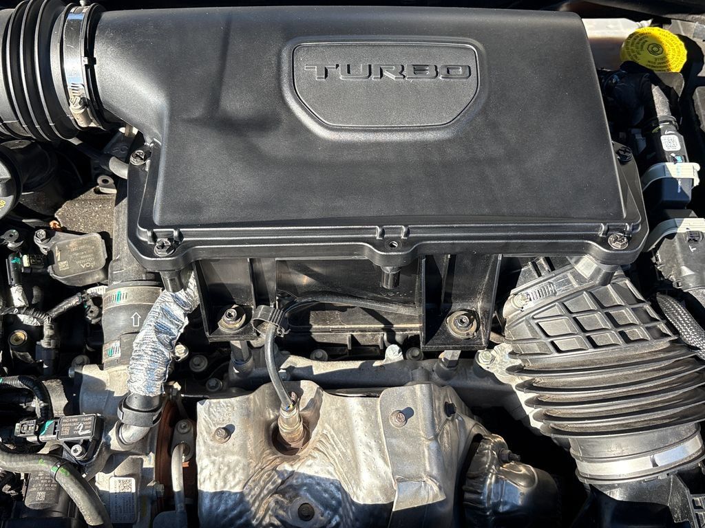 Used 2023 Jeep Compass Limited AWD/4WD image 3