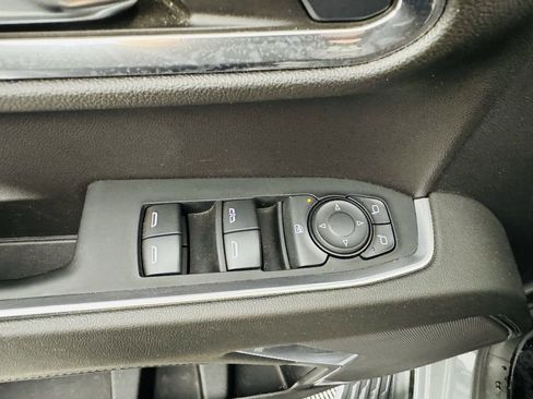 Used 2024 GMC Sierra 1500 Elevation w/ X31 Off-Road Package AWD/4WD image 8