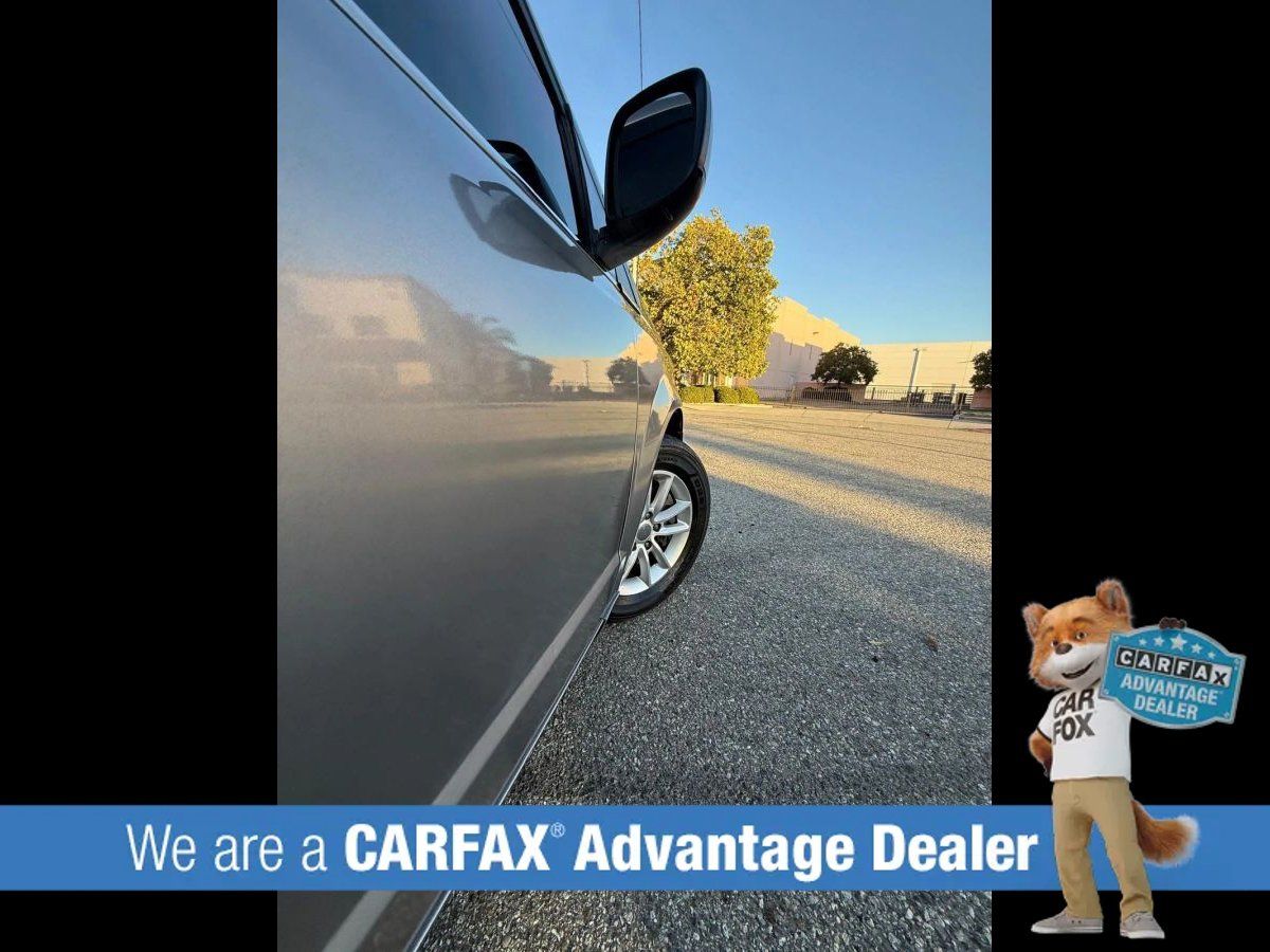 Used 2018 Dodge Grand Caravan SXT FWD image 20