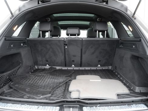 Used 2020 Mercedes-Benz GLC 300 4MATIC image 26