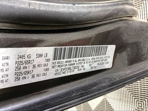 Used 2018 Dodge Journey SE w/ Popular Equipment Group FWD image 4