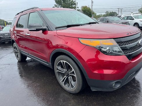 Used 2014 Ford Explorer Sport w/ Equipment Group 401A AWD/4WD image 12