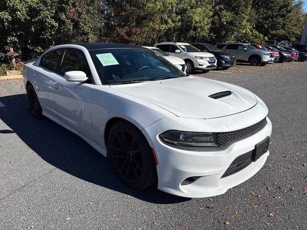 Used 2017 Dodge Charger R/T RWD image 1