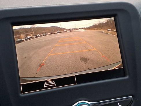 Used 2023 Chevrolet Equinox RS w/ LPO, Floor Liner Package image 18