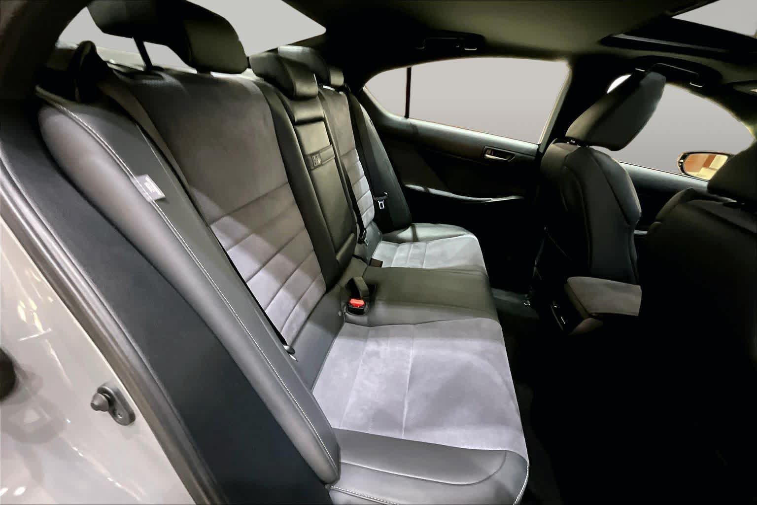 Used 2022 Lexus IS 500 w/ Accessory Package 2 RWD image 19