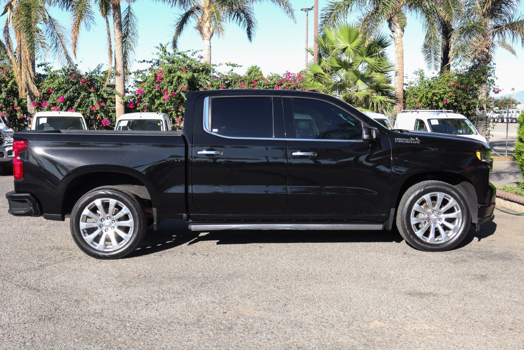 Used 2021 Chevrolet Silverado 1500 High Country AWD/4WD image 11