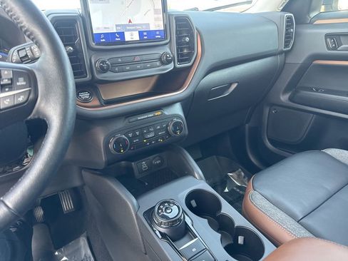 Used 2023 Ford Bronco Sport Outer Banks w/ Tech Package image 18