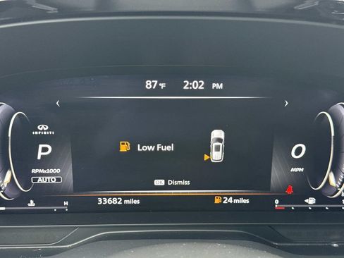 Used 2023 INFINITI QX60 Sensory w/ Vision Package AWD/4WD image 12