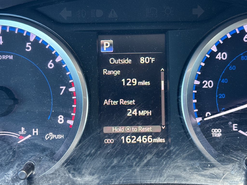 Used 2018 Toyota Highlander Plus FWD image 25