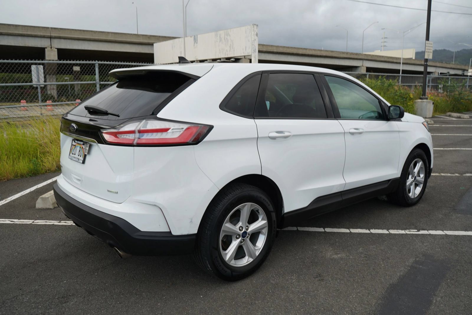Used 2019 Ford Edge SE FWD image 25