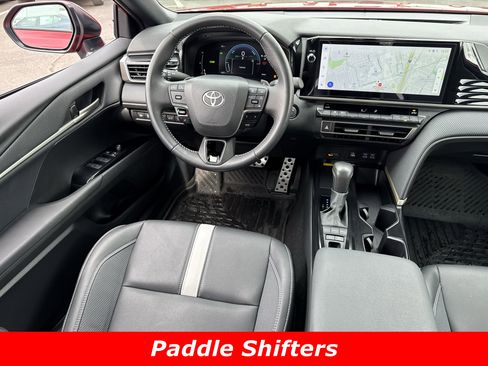 Used 2025 Toyota Camry SE w/ Multimedia Upgrade Package image 4