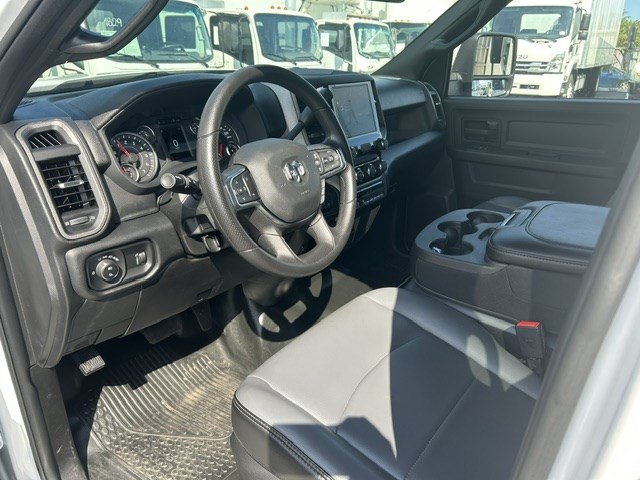 Used 2026 RAM 2500 Tradesman AWD/4WD image 11