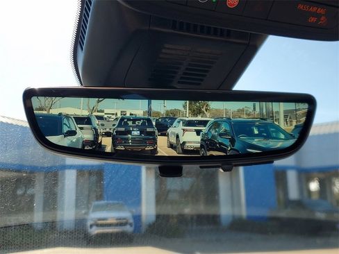 New 2026 Chevrolet Equinox ACTIV w/ Convenience Package III image 30