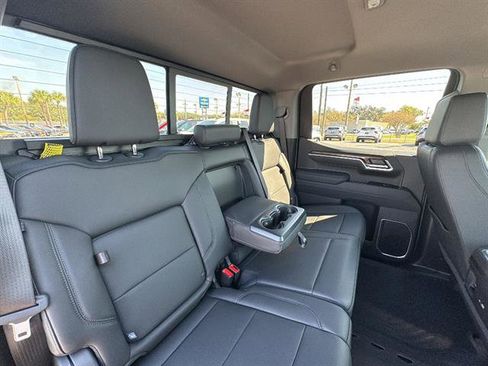 New 2026 Chevrolet Silverado 1500 RST AWD/4WD image 10