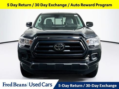 Used 2023 Toyota Tacoma SR AWD/4WD image 3
