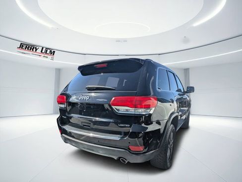 Used 2019 Jeep Grand Cherokee Limited image 2