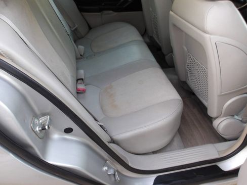 Used 2006 Chevrolet Malibu LTZ image 19