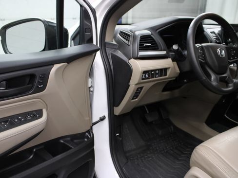Used 2021 Honda Odyssey EX-L image 49