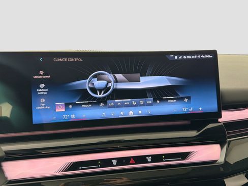 New 2026 BMW 530i w/ Executive Package image 15