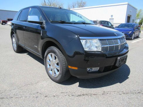 Used 2008 Lincoln MKX AWD image 3