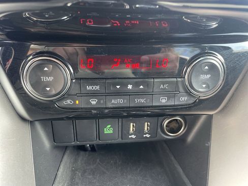 Used 2025 Mitsubishi Eclipse Cross SE image 22