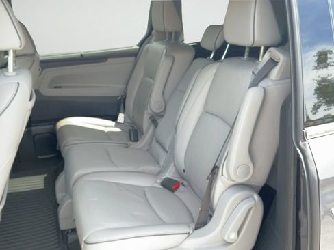 Used 2023 Honda Odyssey Elite image 44