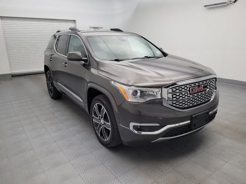 Used 2019 GMC Acadia Denali AWD/4WD image 13